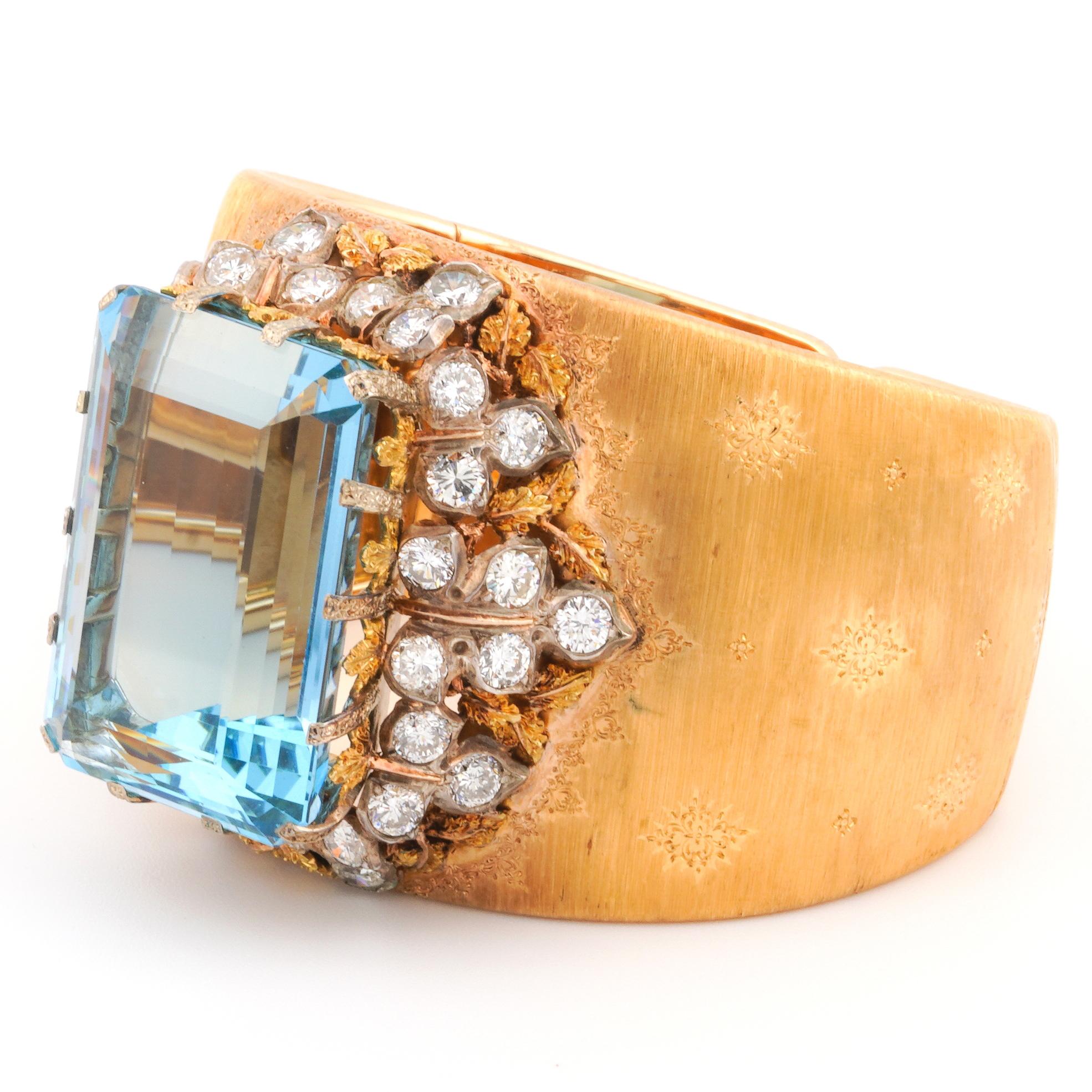 Buccellati 18k Yellow Gold 90ct Aquamarine 6.8ct VS Diamond Bangle Bracelet