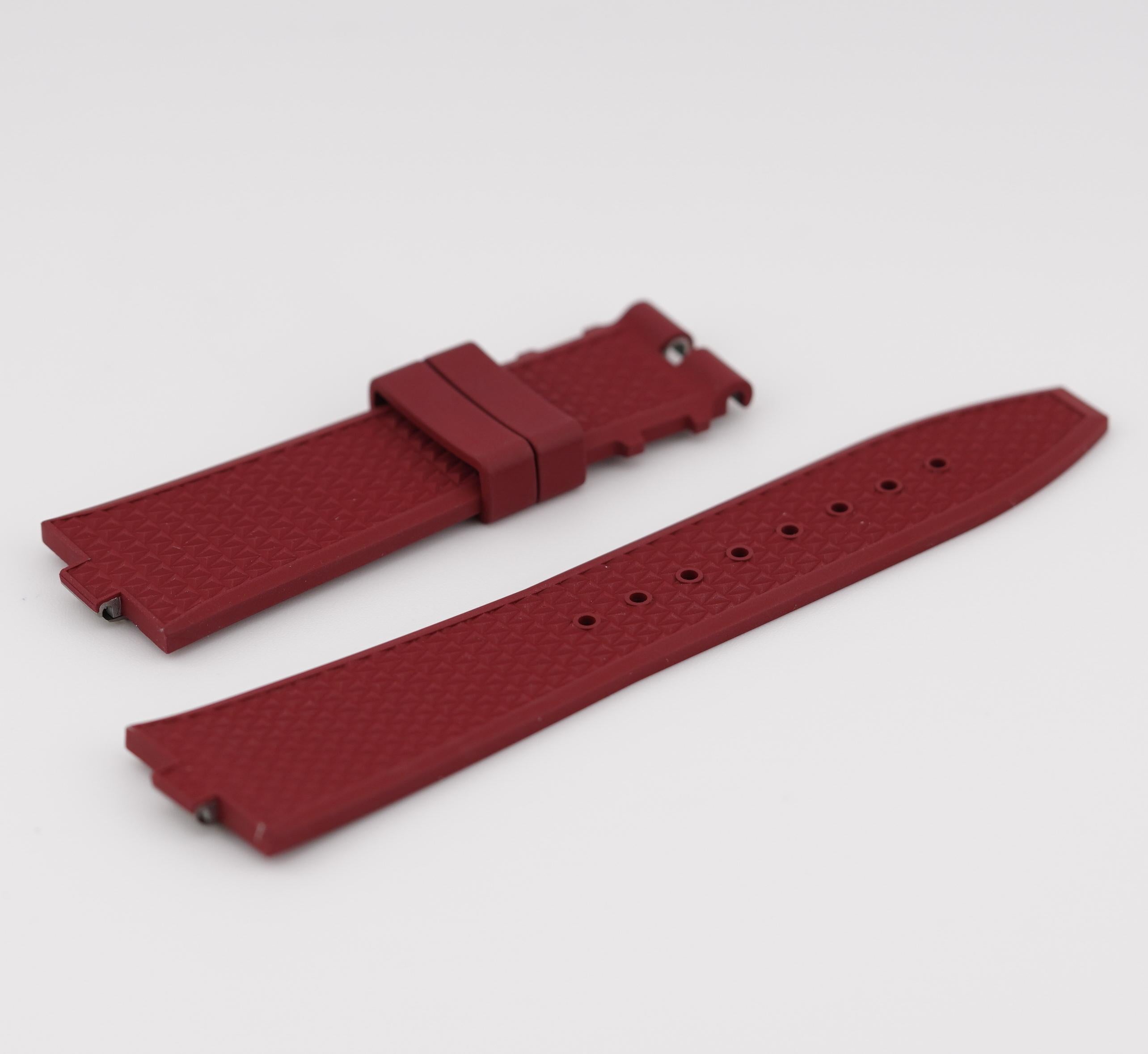 Vacheron Constantin Overseas 4307V/220G-238C White Gold Ruby Bezel  Watch