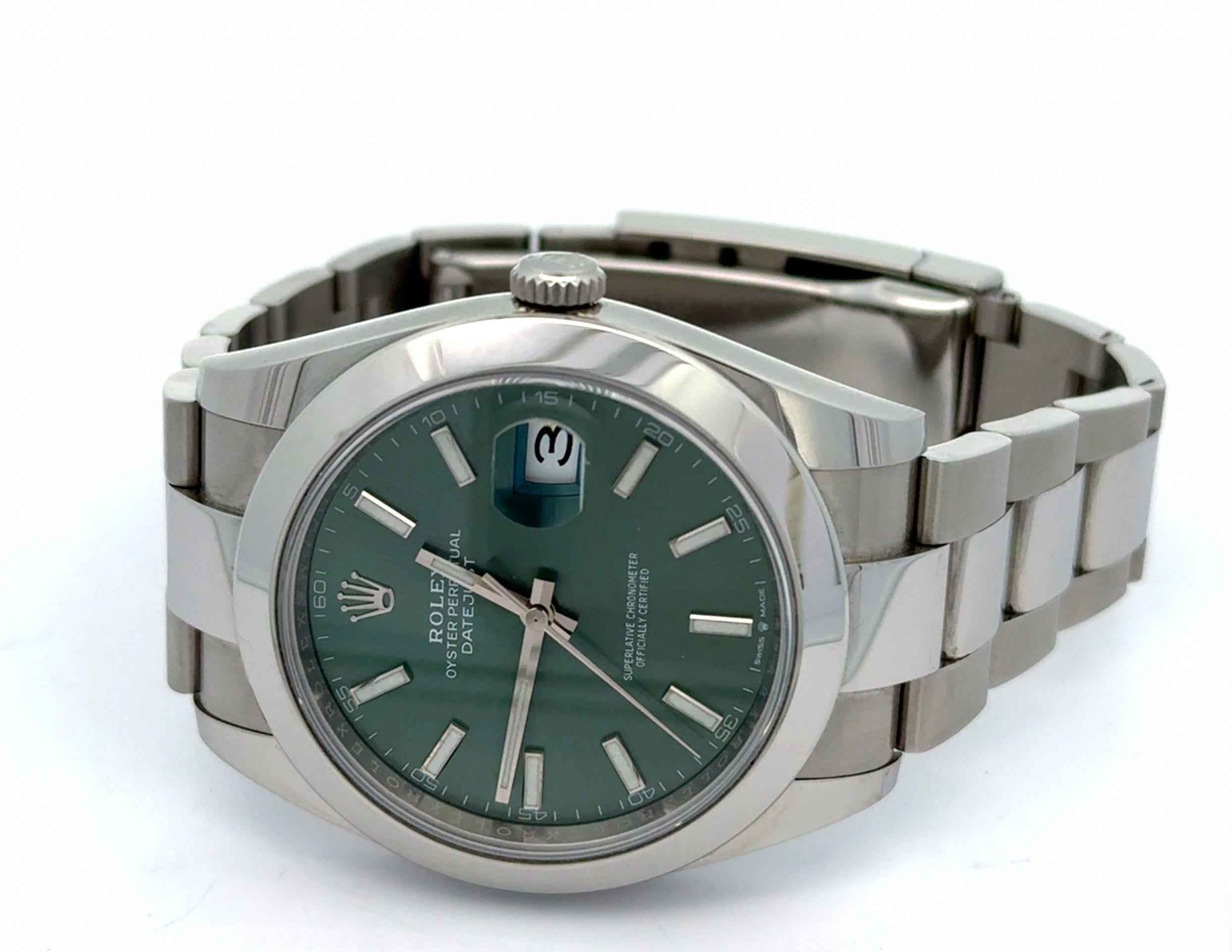 Rolex 2023 Datejust 126300 Stainless Smooth Bezel 41mm Green Dial Watch