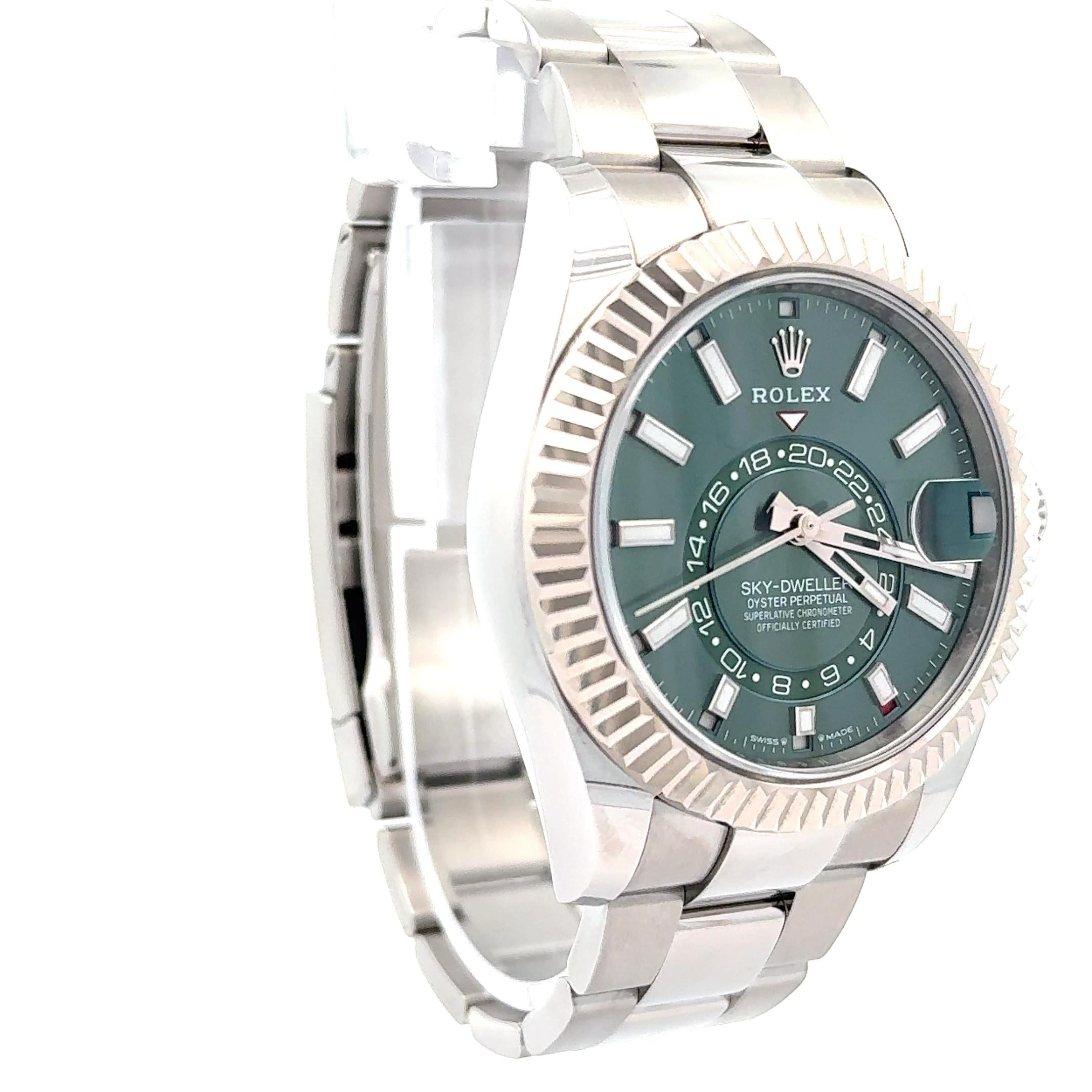 Rolex 2025 Sky Dweller 336934 Green 42mm Stainless Steel Watch w/ Box and Papers