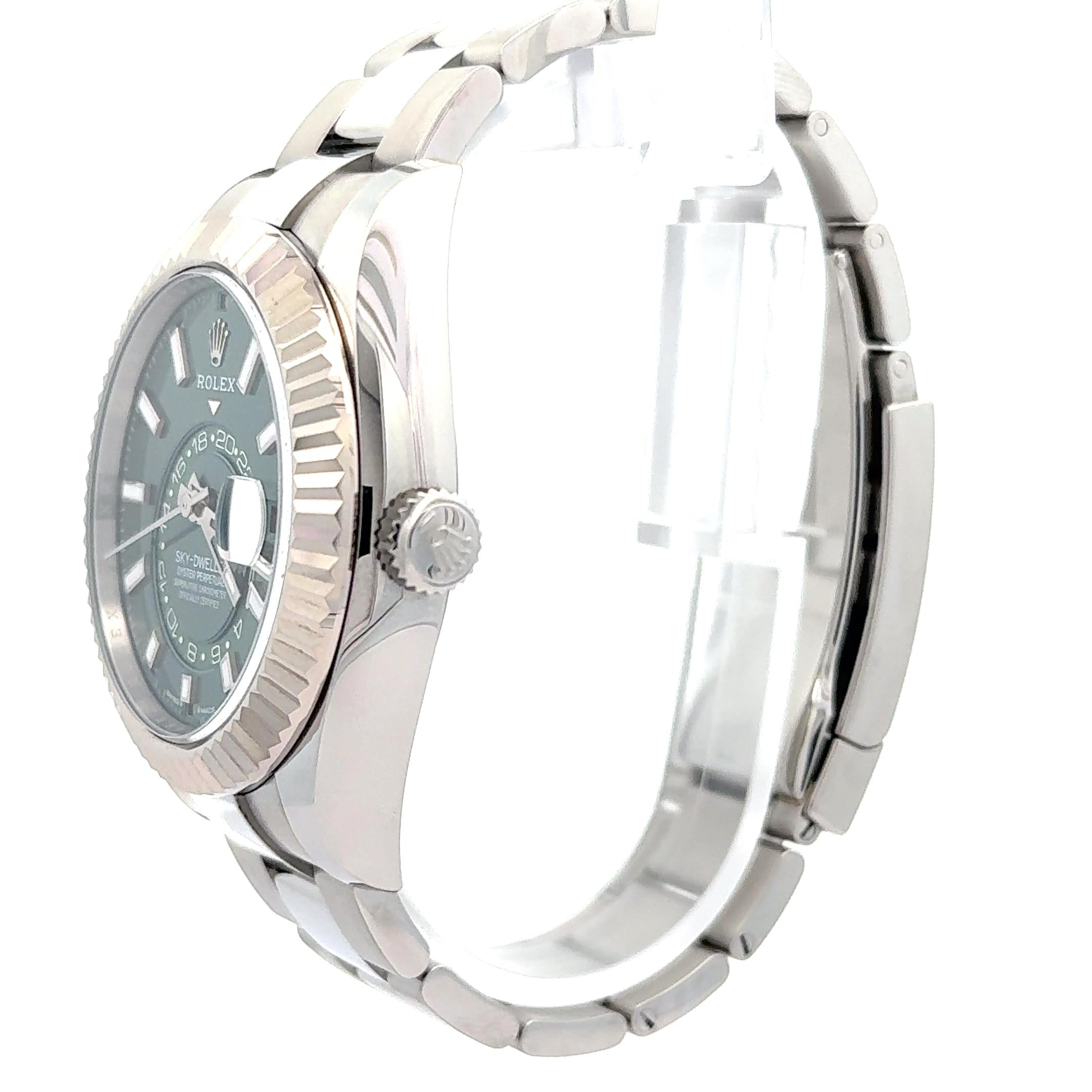 Rolex 2025 Sky Dweller 336934 Green 42mm Stainless Steel Watch w/ Box and Papers