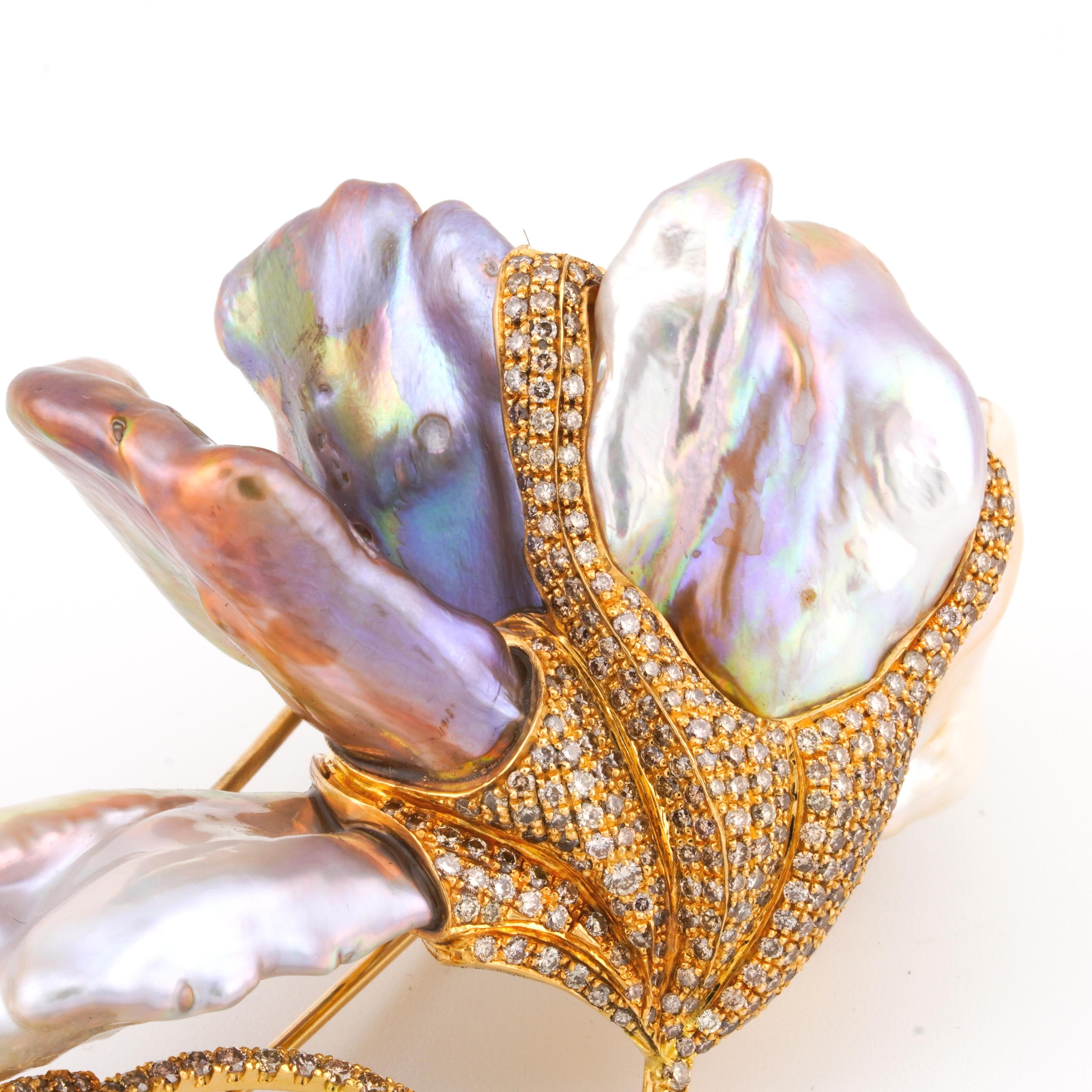 Yvel 18k Yellow Gold Baroque Pearl Amethyst Diamond Flower Brooch