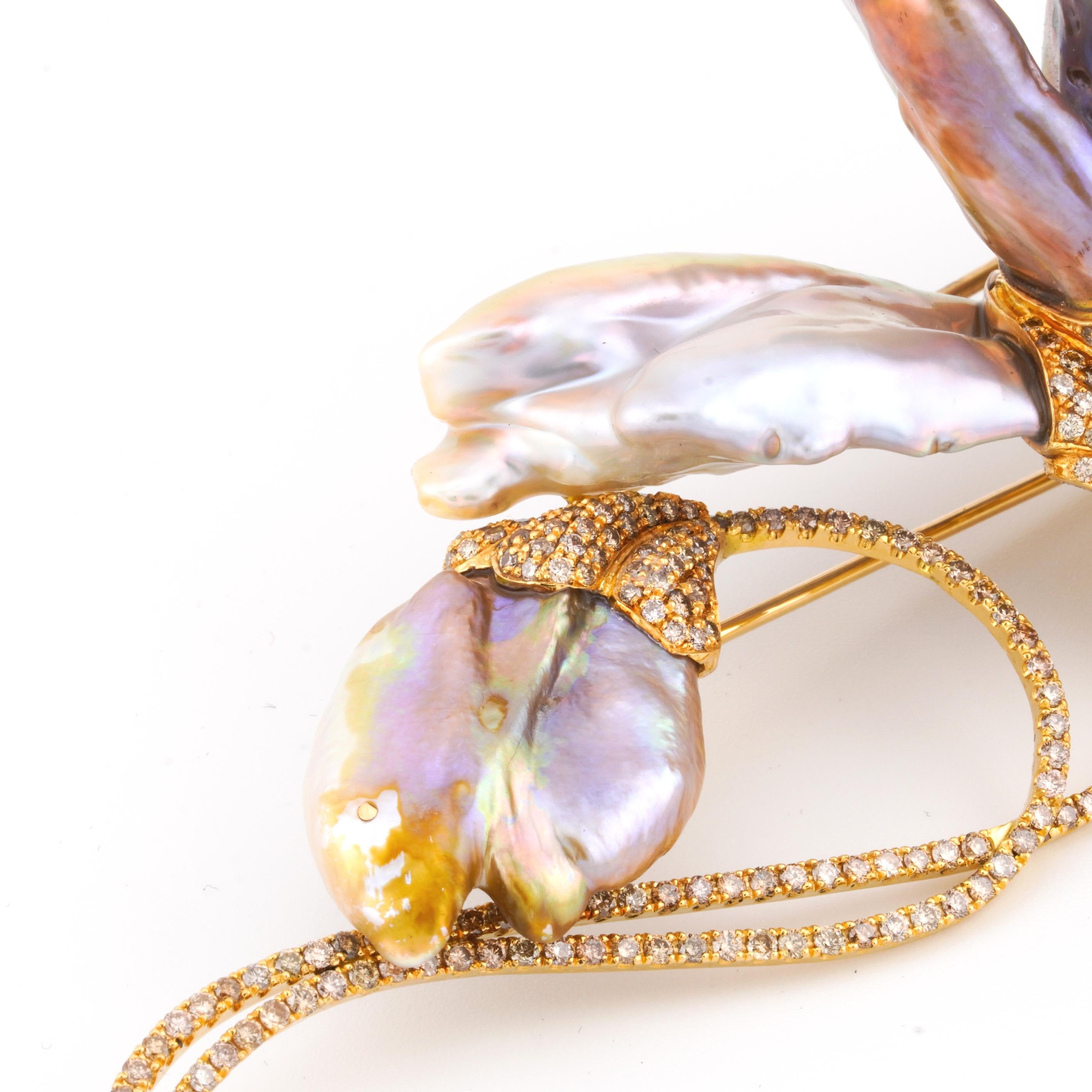 Yvel 18k Yellow Gold Baroque Pearl Amethyst Diamond Flower Brooch