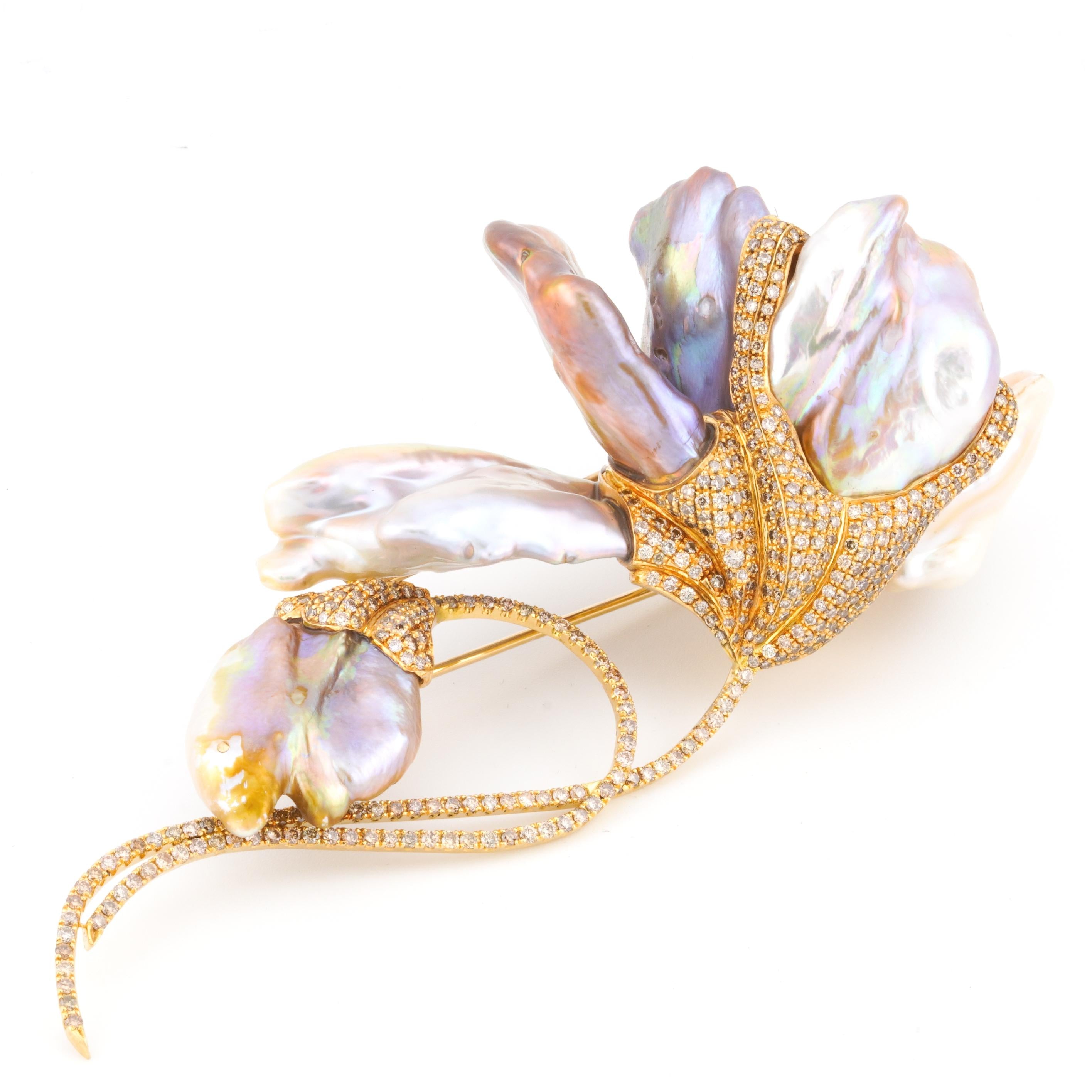 Yvel 18k Yellow Gold Baroque Pearl Amethyst Diamond Flower Brooch