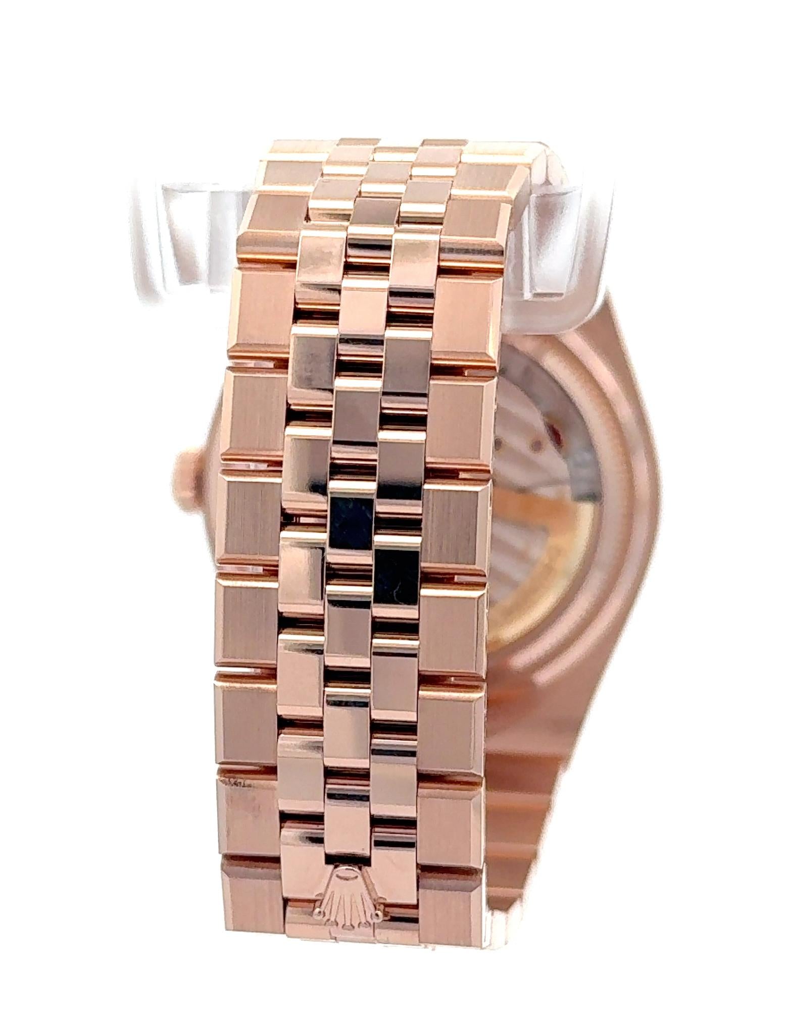 Rolex 2025 Land Dweller - 127335 18k Rose Gold 40mm White Dial Watch w/ FULL SET