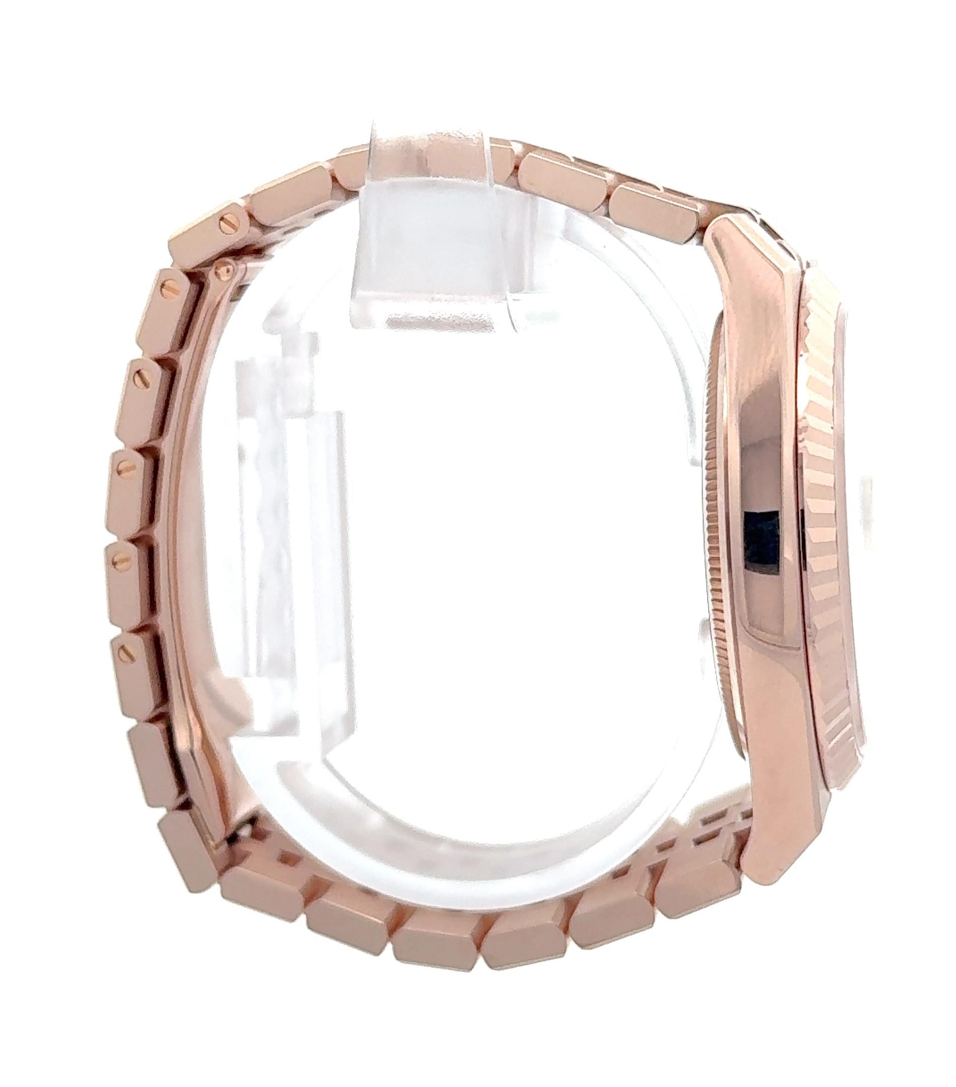 Rolex 2025 Land Dweller - 127335 18k Rose Gold 40mm White Dial Watch w/ FULL SET