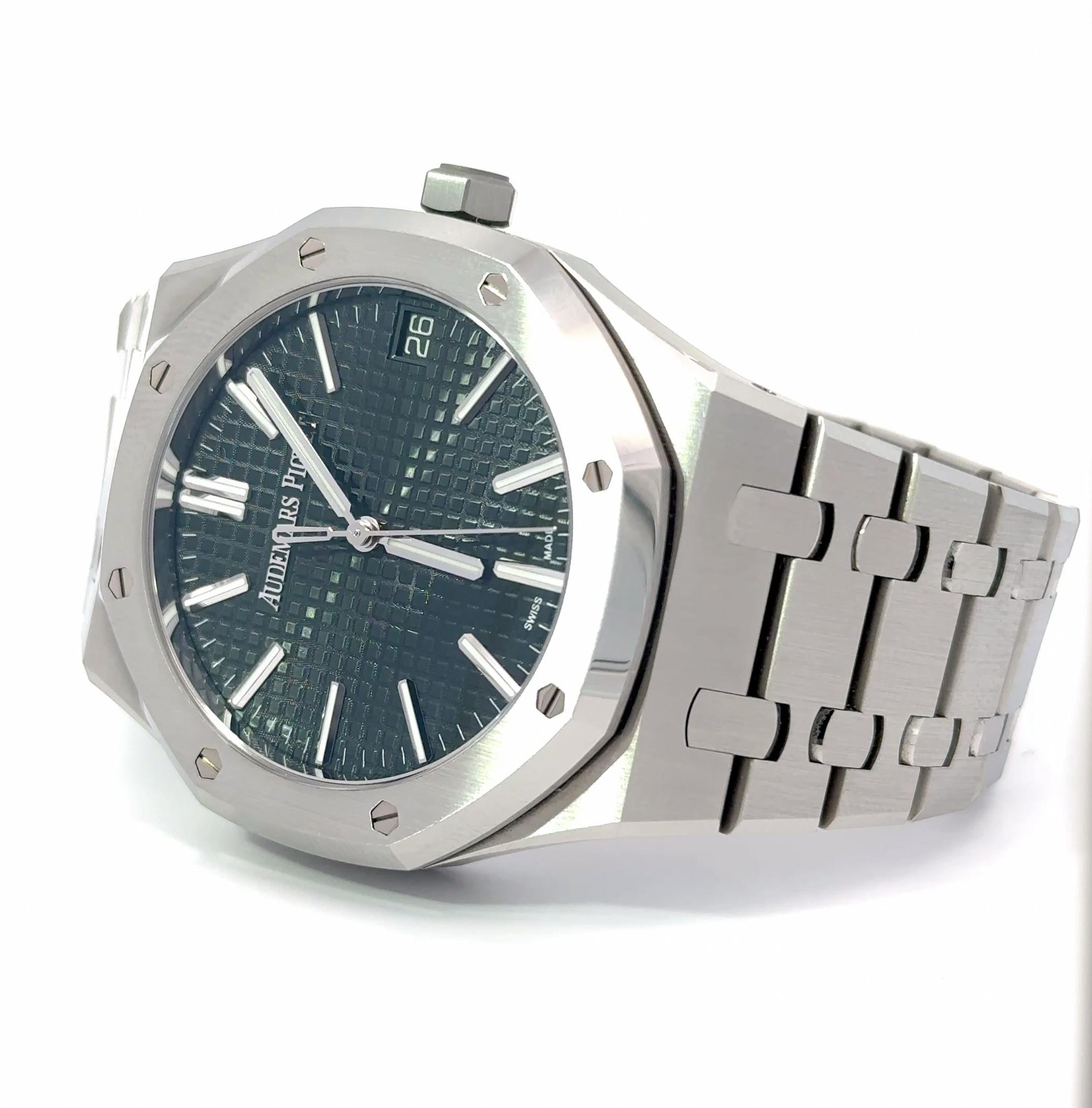 Audemars Piguet Royal Oak 15510ST.OO.1320ST.09 Green Dial Watch w/ Box and Card