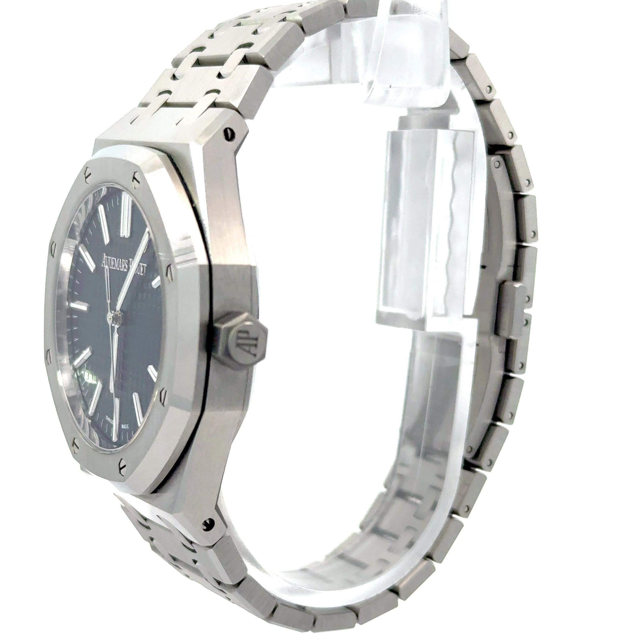 Audemars Piguet Royal Oak 15510ST.OO.1320ST.09 Green Dial Watch w/ Box and Card