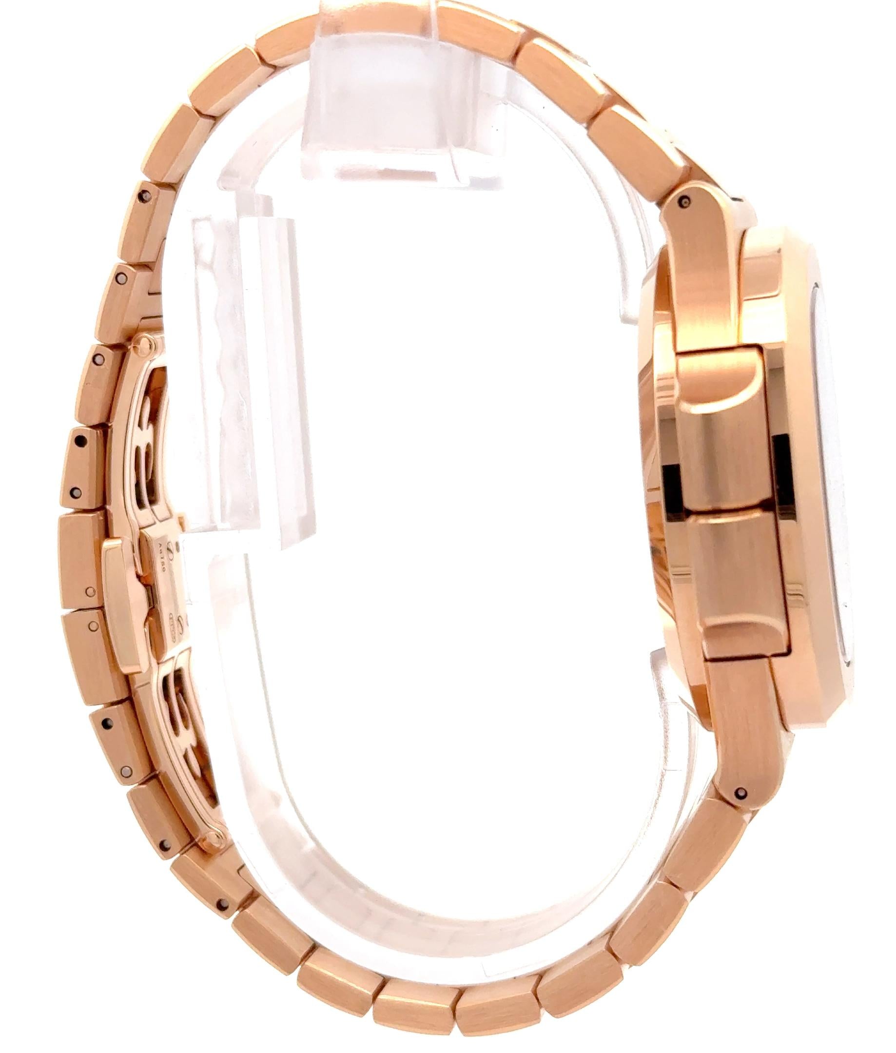 Patek Philippe 2023 Nautilus 5990/1R 18k Rose Gold Blue Dial Chronograph Watch